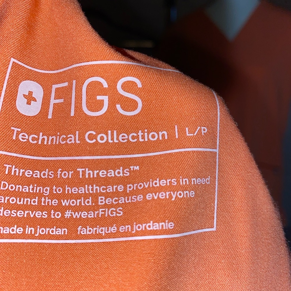 Figs Vibrant Peachy/Orange Scrub Top - Picture 3 of 6